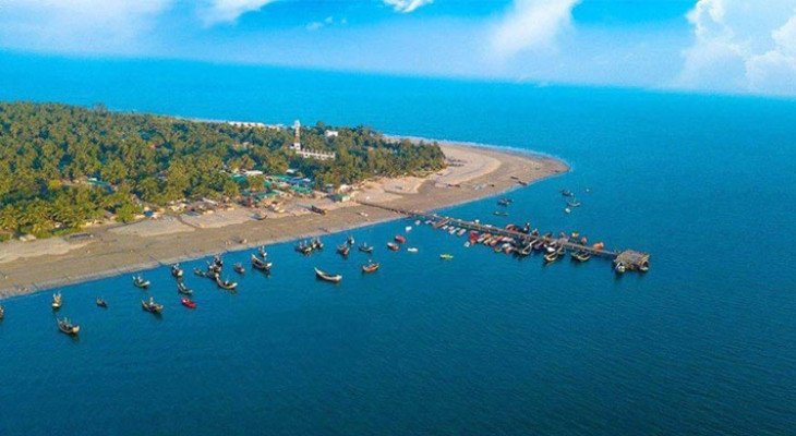 সেন্ট মার্টিন ভ্রমণে ৯ মাসের নিষেধাজ্ঞা